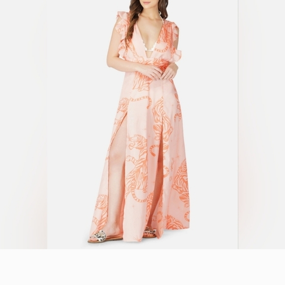 Chic Peach Patterned Maxi Dress - Picture 7 of 9